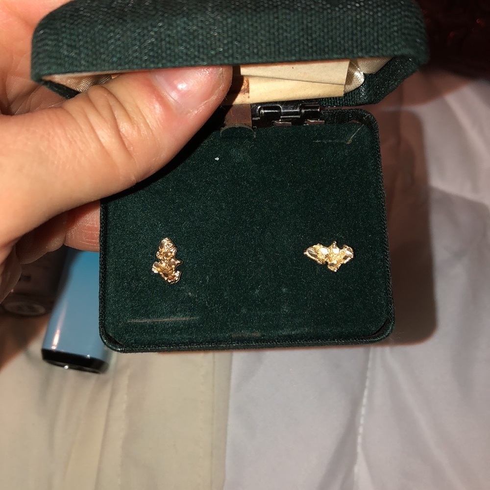 14 karat gold nugget earrings
